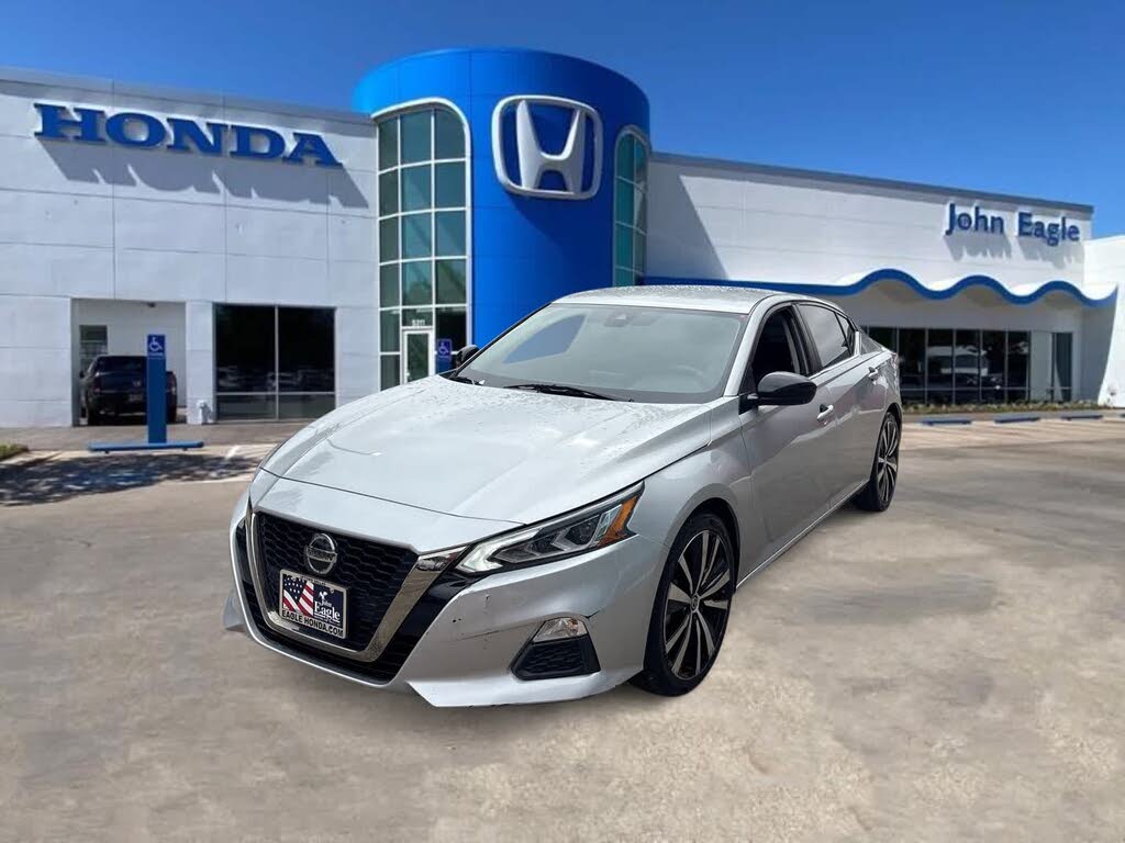 2022 Nissan Altima 2.5 SR FWD