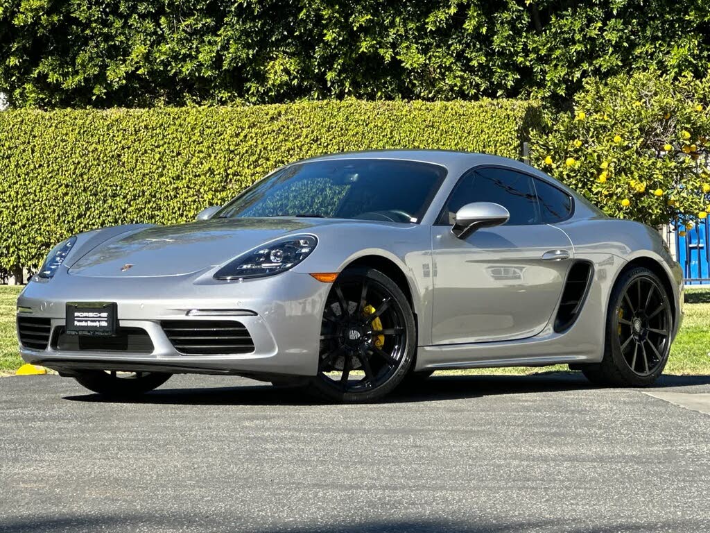 2022 Porsche 718 Cayman T RWD