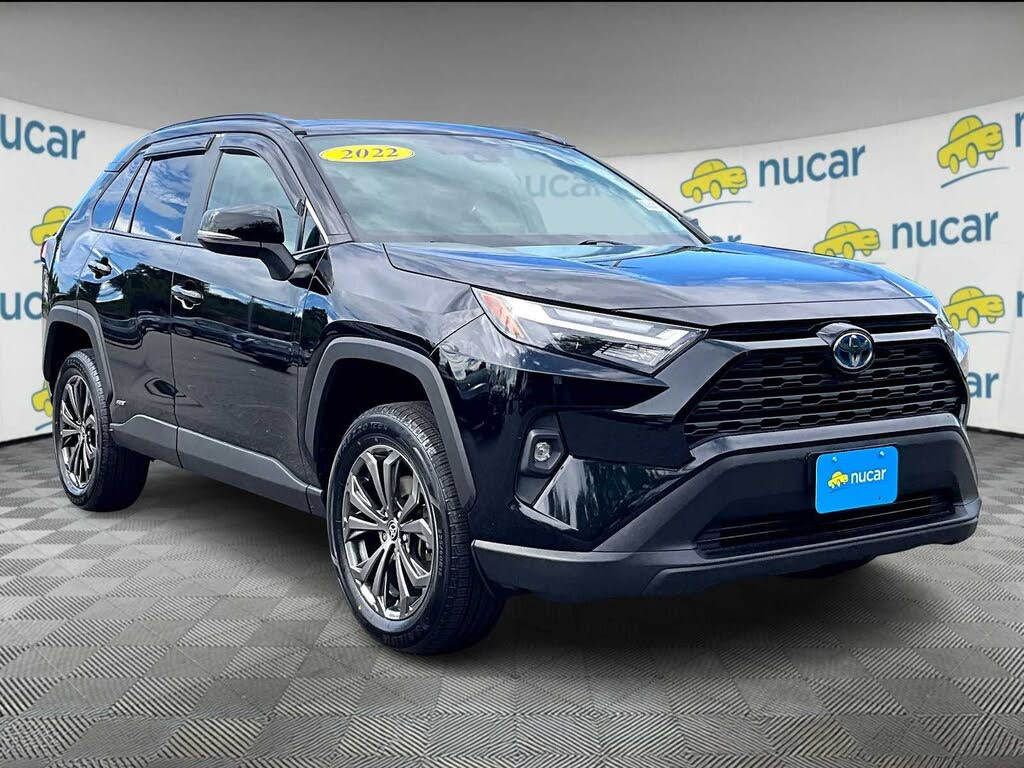 2022 Toyota RAV4 Hybrid XLE Premium AWD