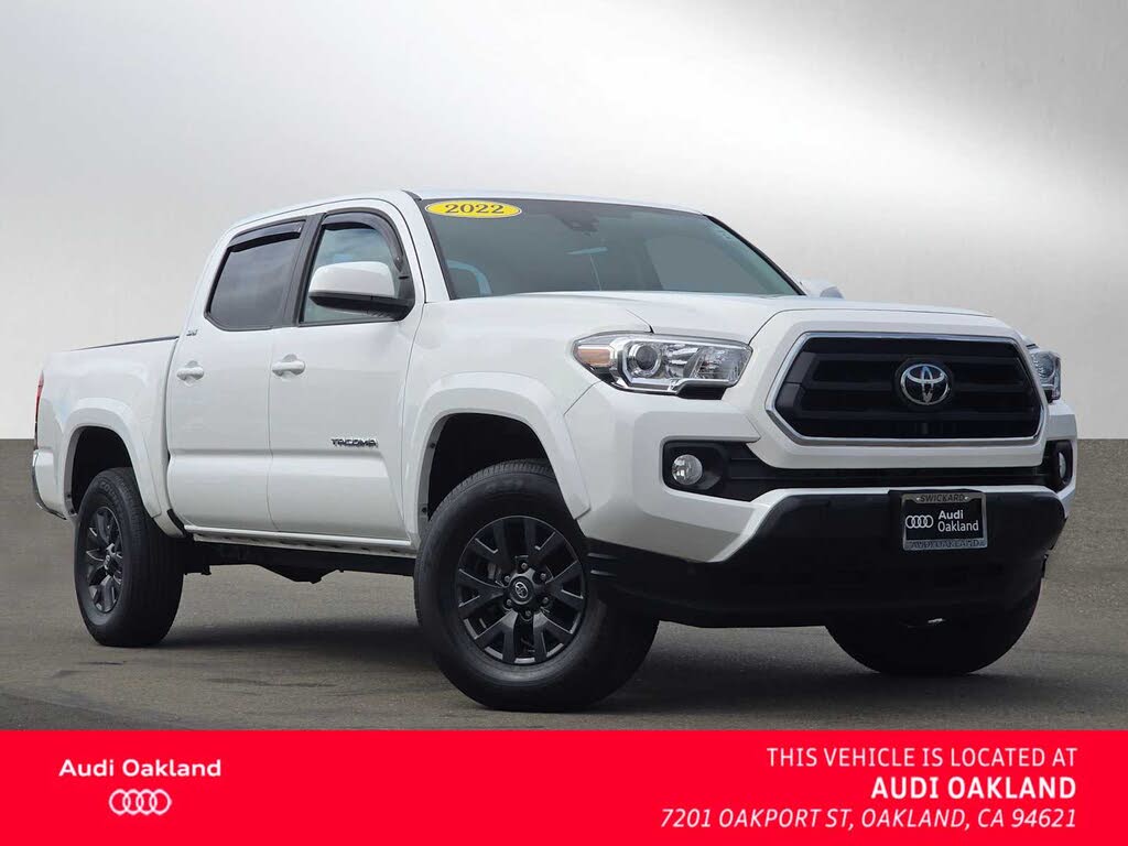 2022 Toyota Tacoma SR5 V6 Double Cab RWD