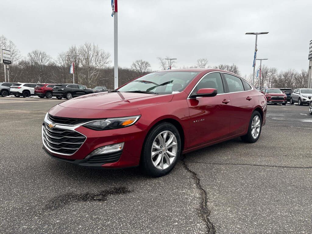 2024 Chevrolet Malibu LT with 1LT FWD