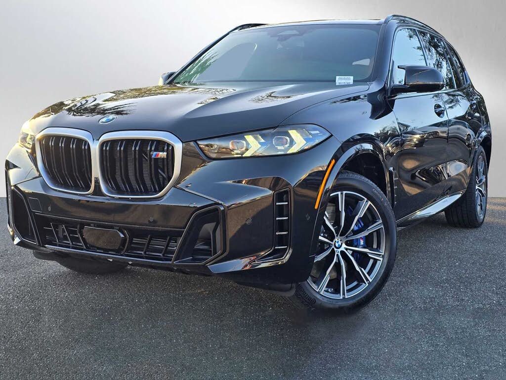 2025 BMW X5 M60i xDrive AWD