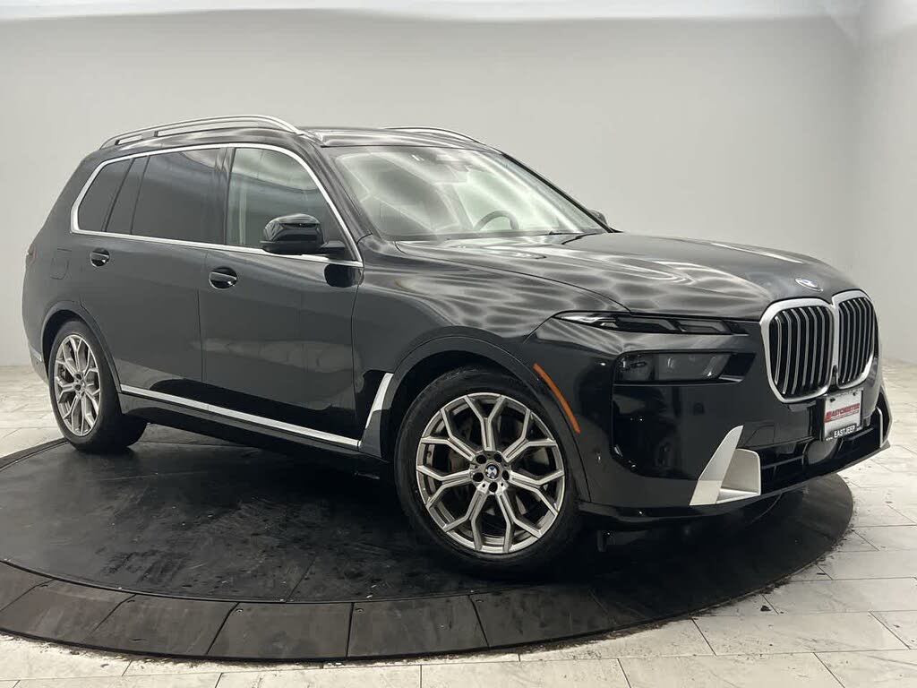2025 BMW X7 xDrive40i AWD