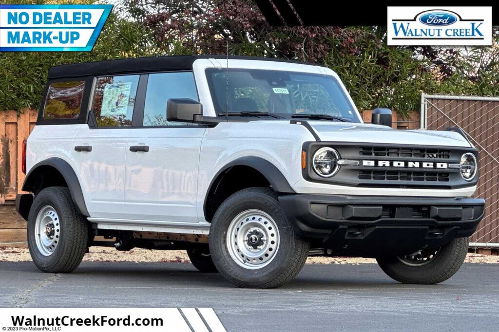 2025 Ford Bronco 4-Door 4WD