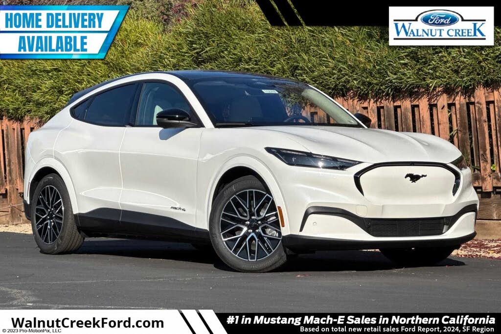 2025 Ford Mustang Mach-E Premium AWD