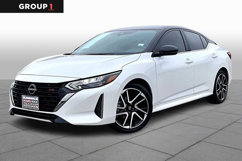 2025 Nissan Sentra SR FWD