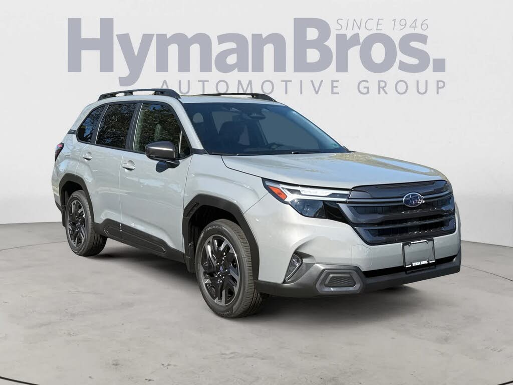 2025 Subaru Forester Premium Crossover AWD