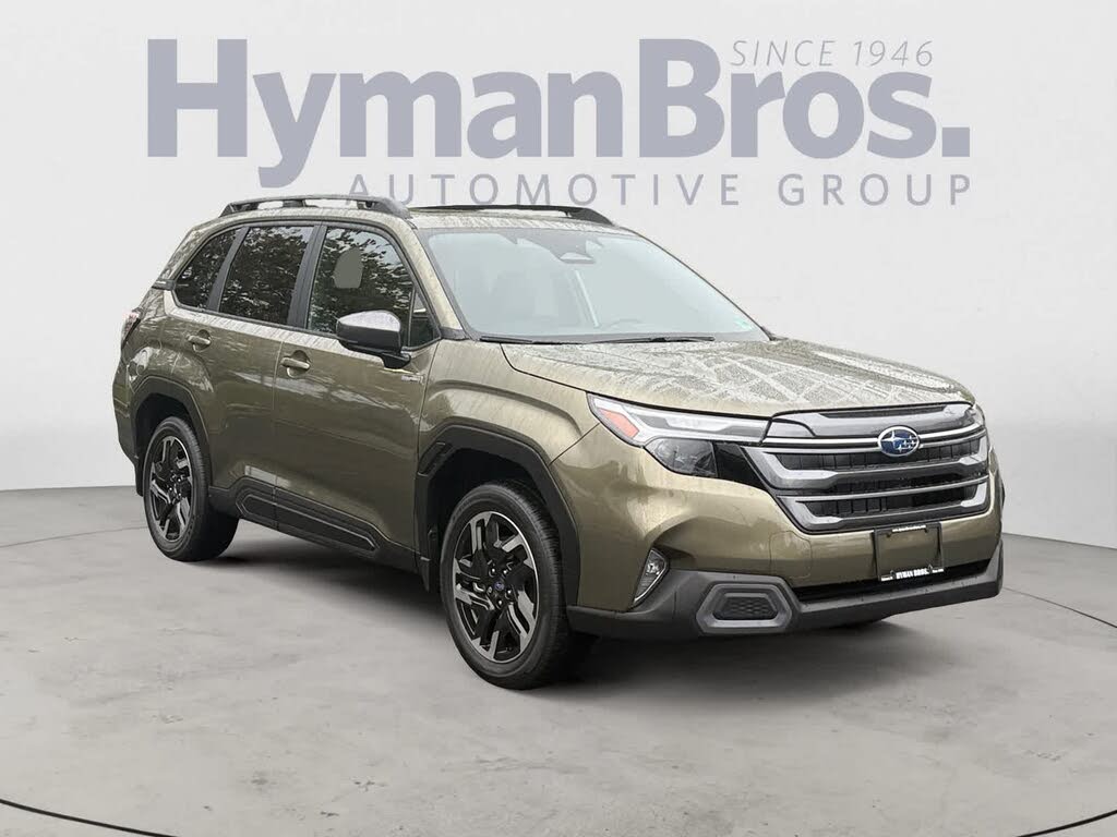 2025 Subaru Forester Premium Crossover AWD