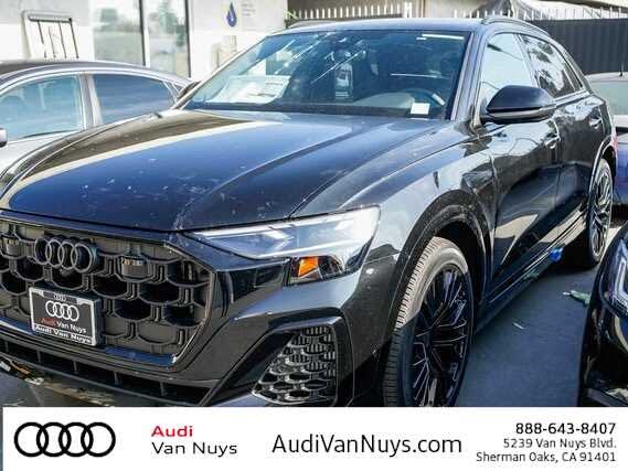 2026 Audi SQ8 4.0T quattro Premium Plus