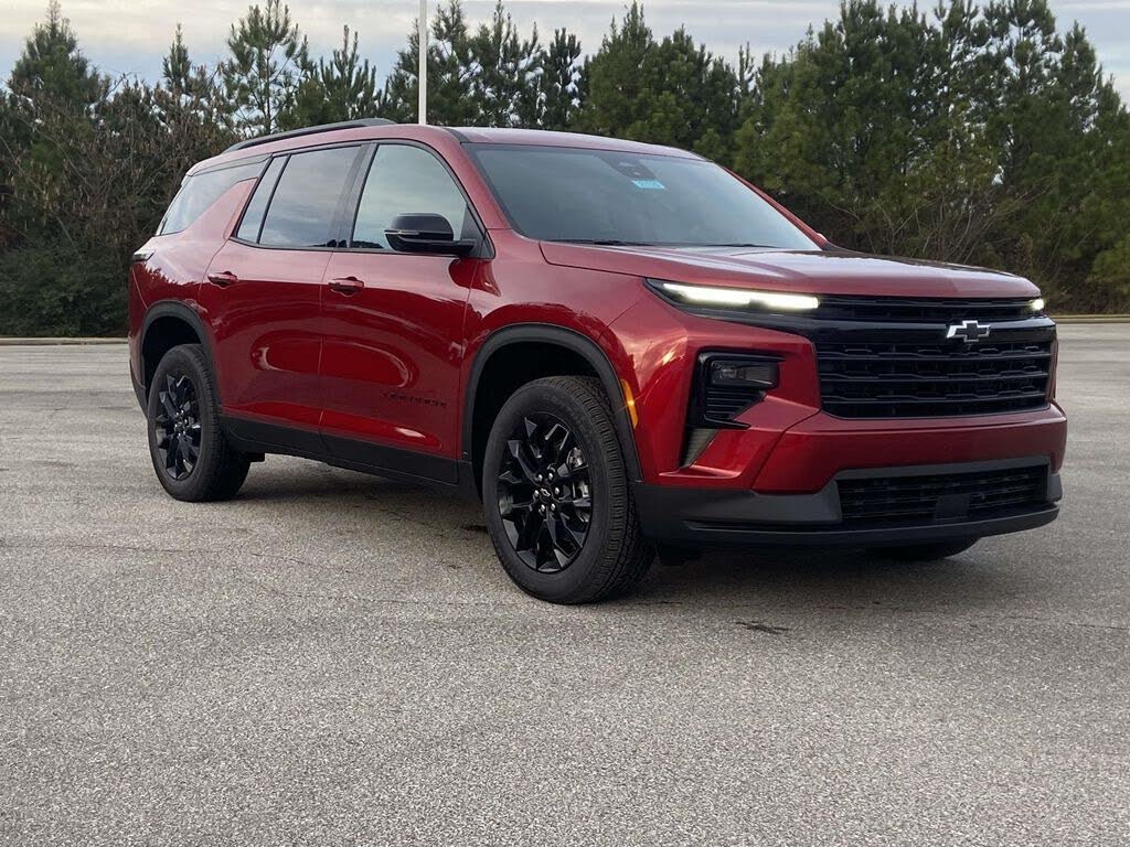 2026 Chevrolet Traverse LT FWD