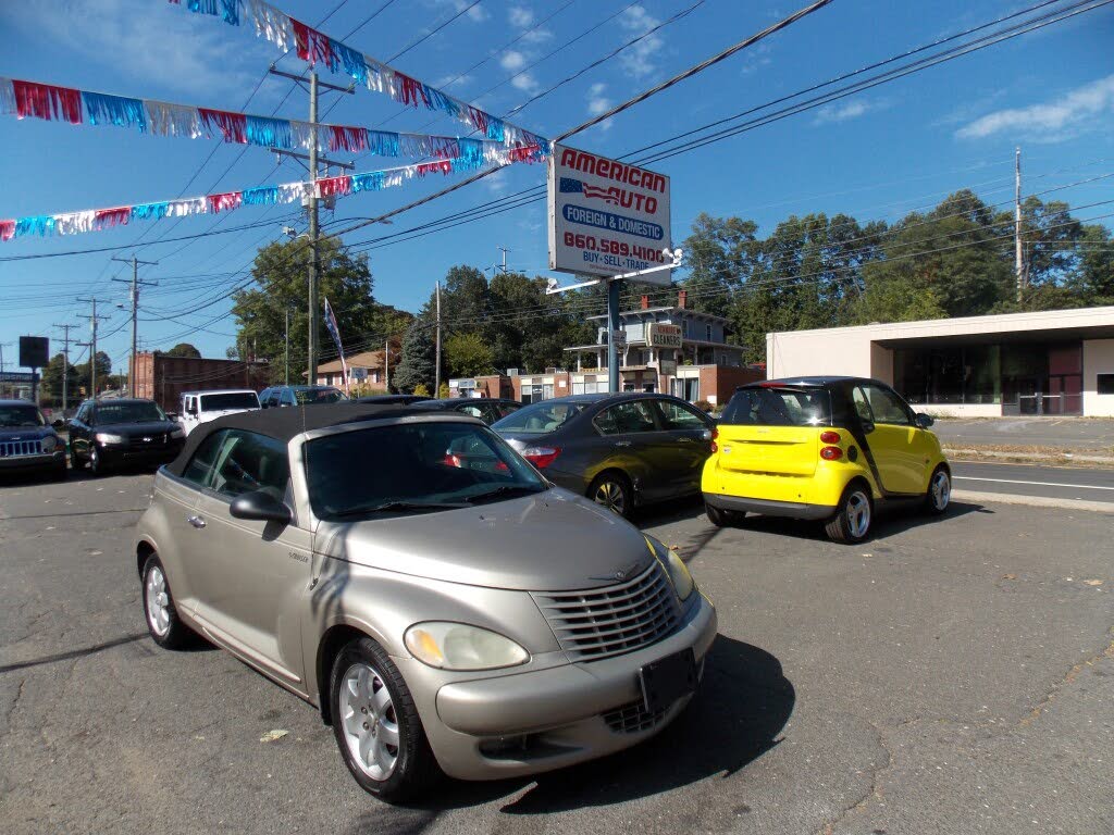 2005 Chrysler PT Cruiser Touring Convertible FWD
