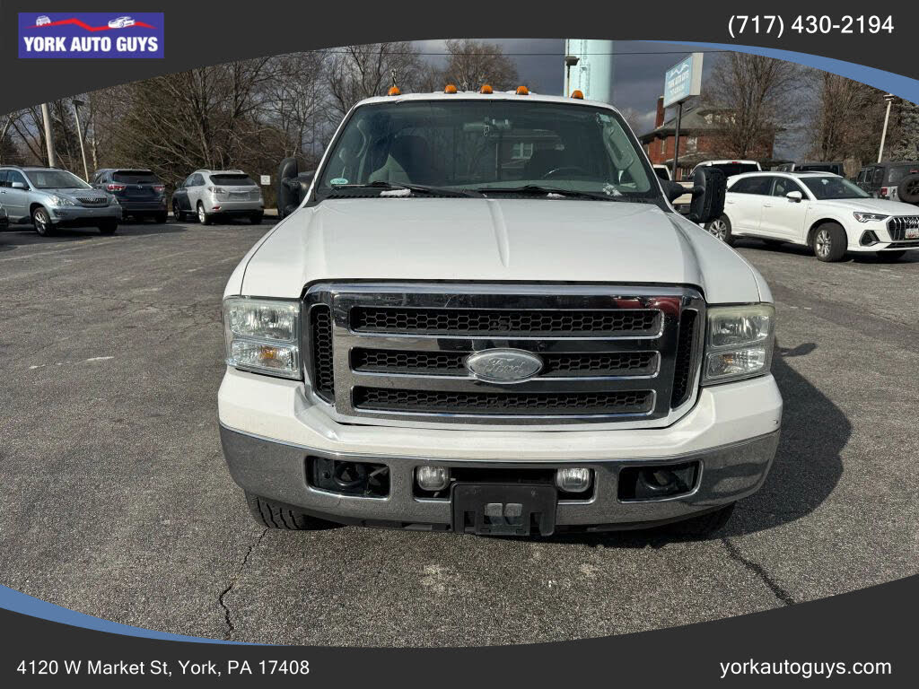 2005 Ford F-250 Super Duty XLT Crew Cab 4WD