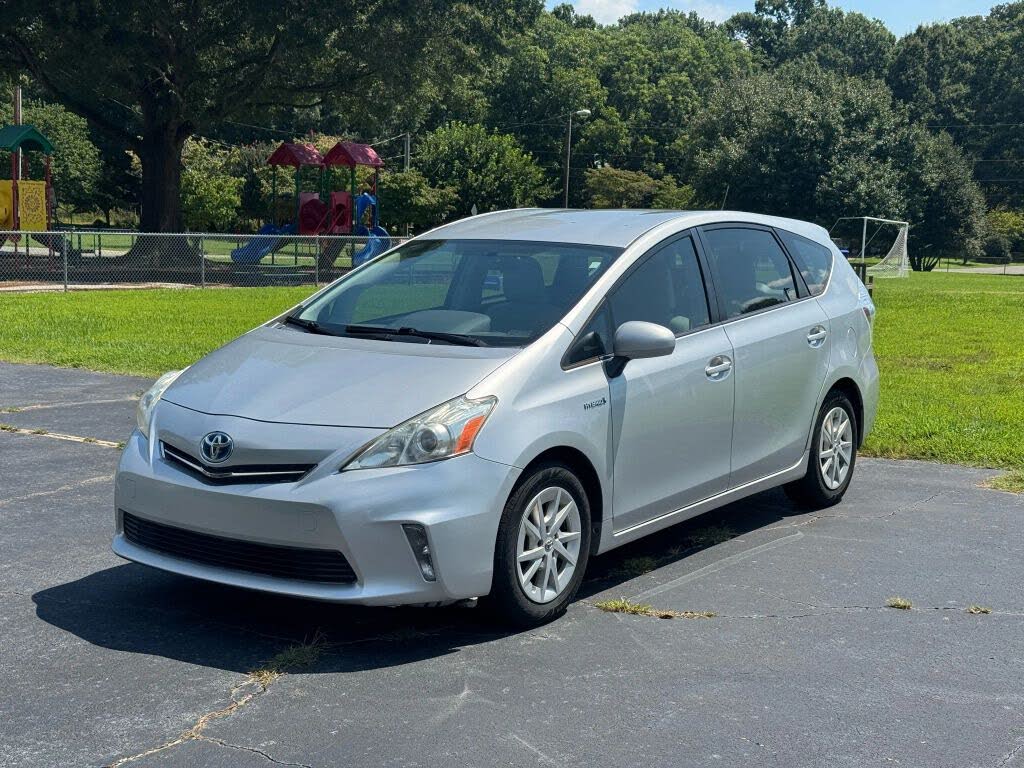2012 Toyota Prius v Two FWD