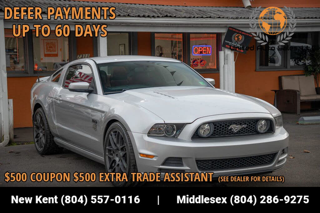 2013 Ford Mustang GT Premium Coupe RWD