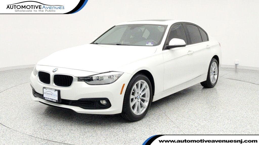 2017 BMW 3 Series 320i xDrive Sedan AWD