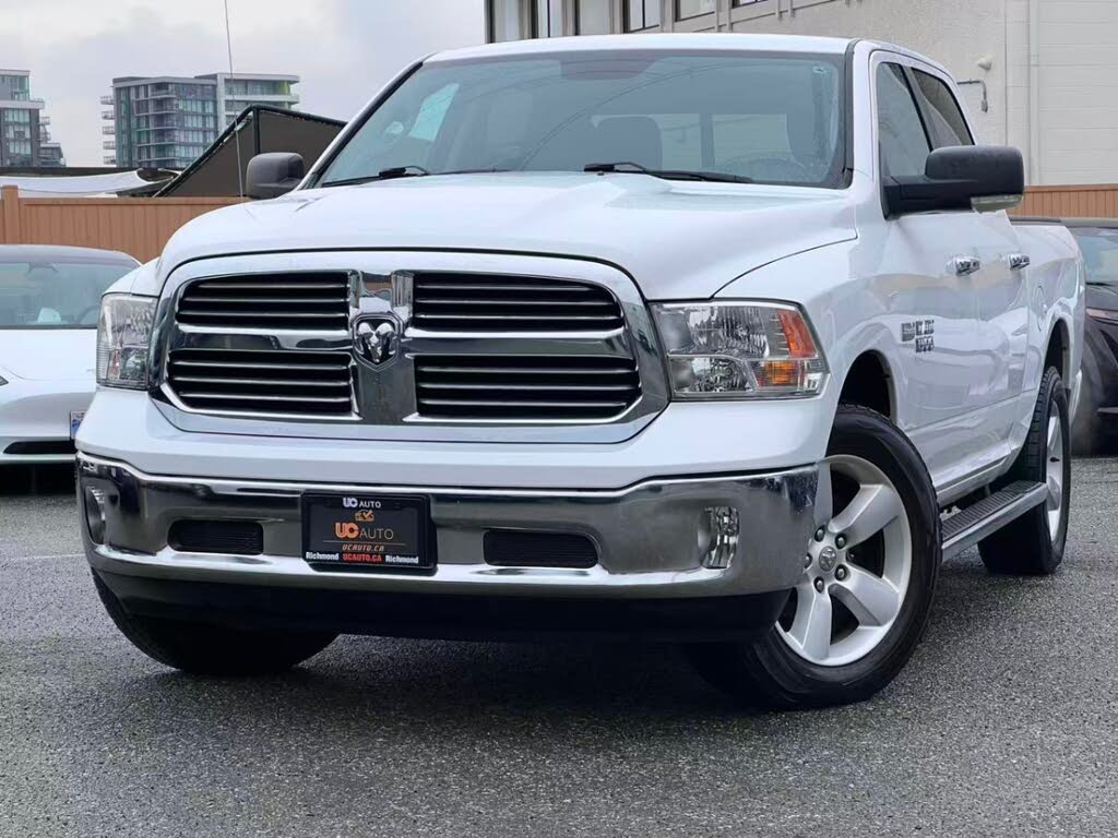 2017 RAM 1500 SLT Crew Cab 4WD