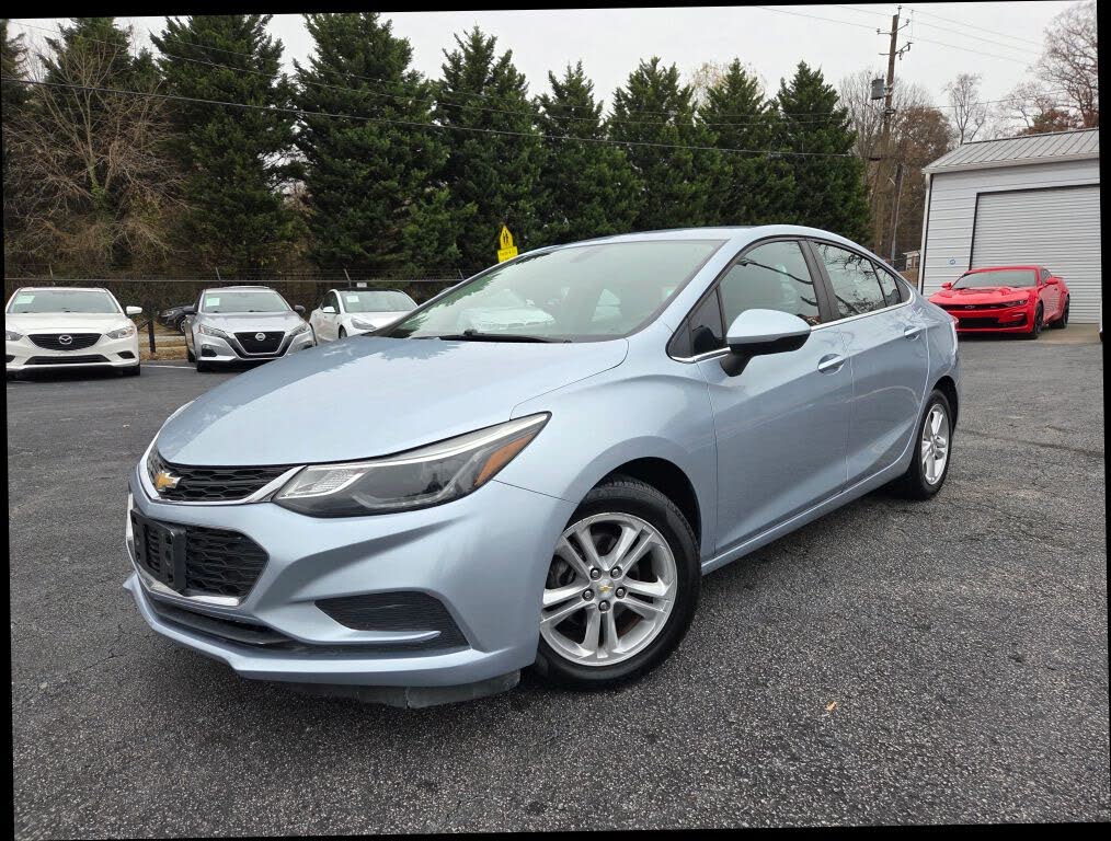 2018 Chevrolet Cruze LT Sedan FWD