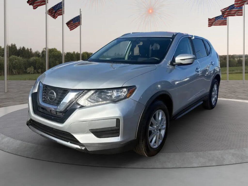 2018 Nissan Rogue SV FWD