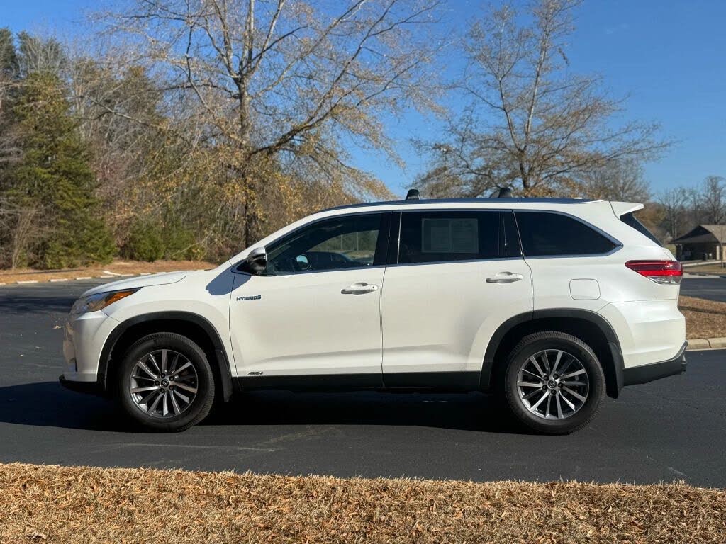 2019 Toyota Highlander Hybrid XLE AWD