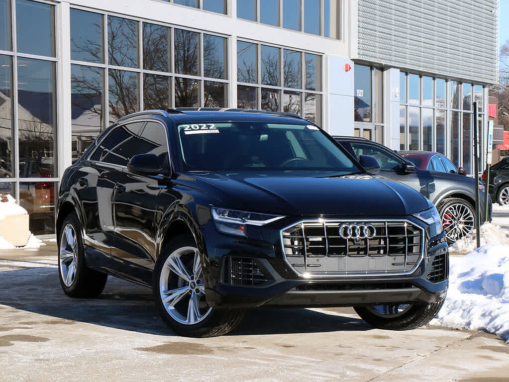2022 Audi Q8 quattro Premium 55 TFSI