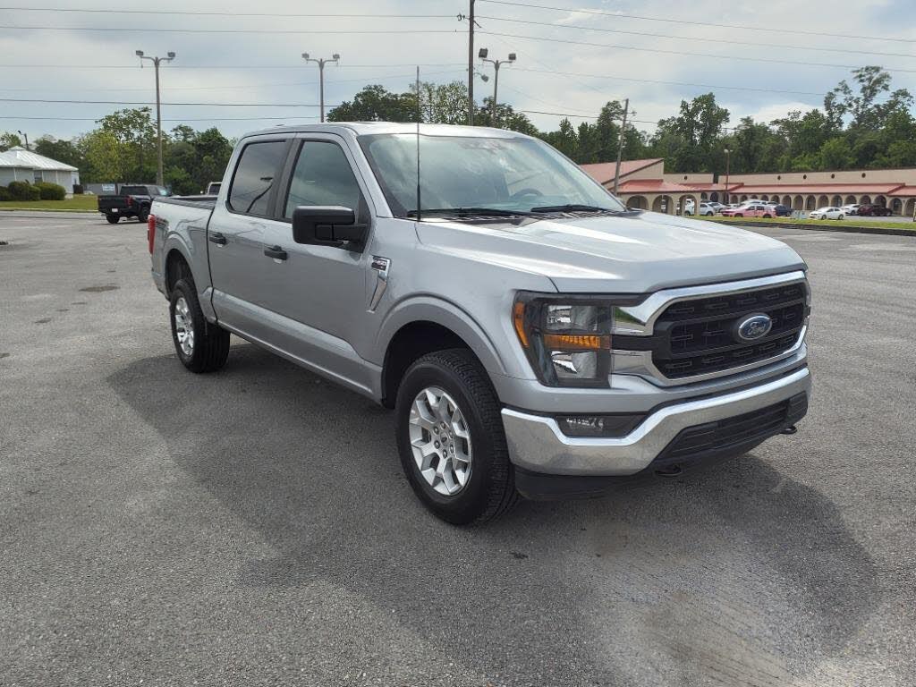 2023 Ford F-150 XLT SuperCrew 4WD