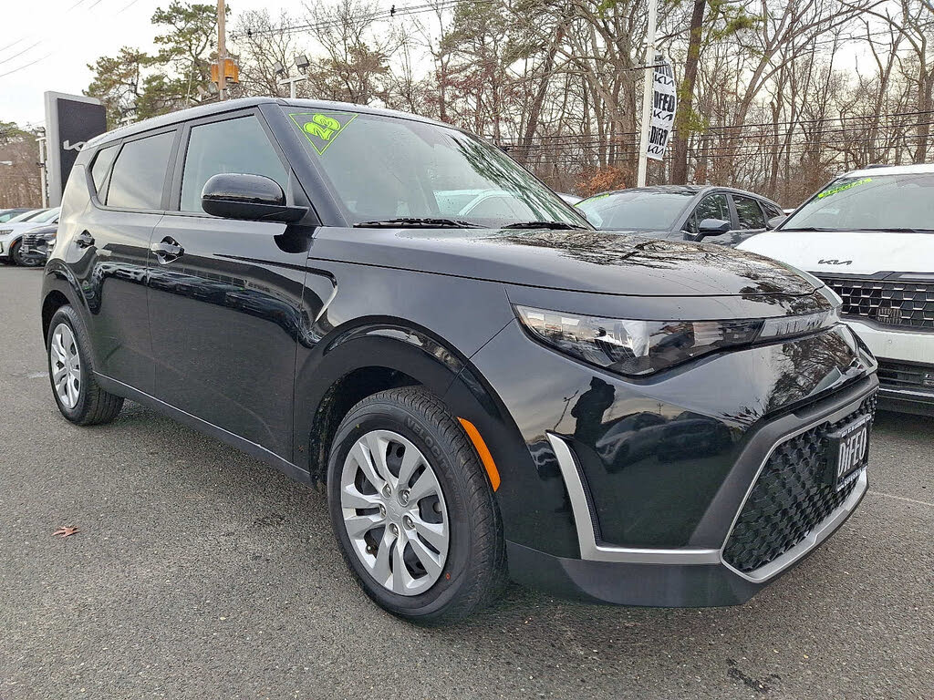 2023 Kia Soul LX FWD