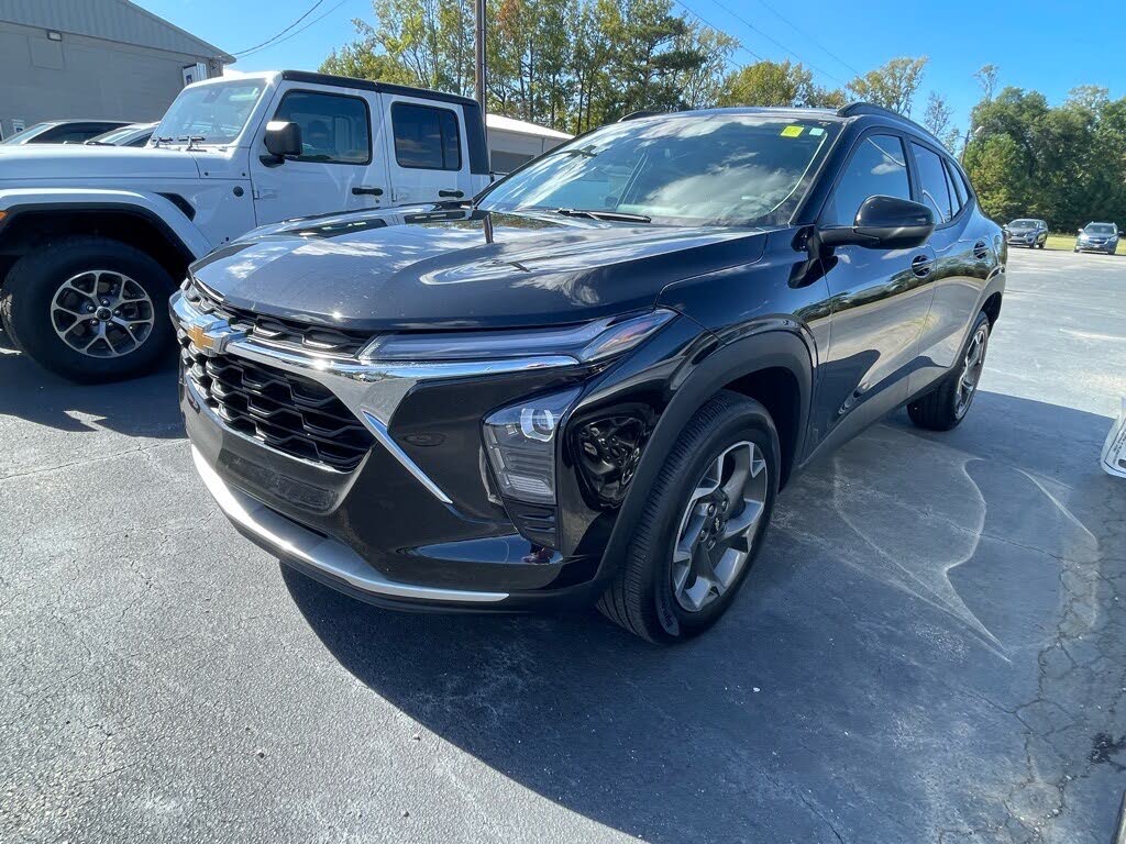 2024 Chevrolet Trax LT FWD