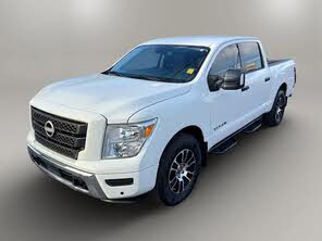 Nissan Titan SV Crew Cab 4WD