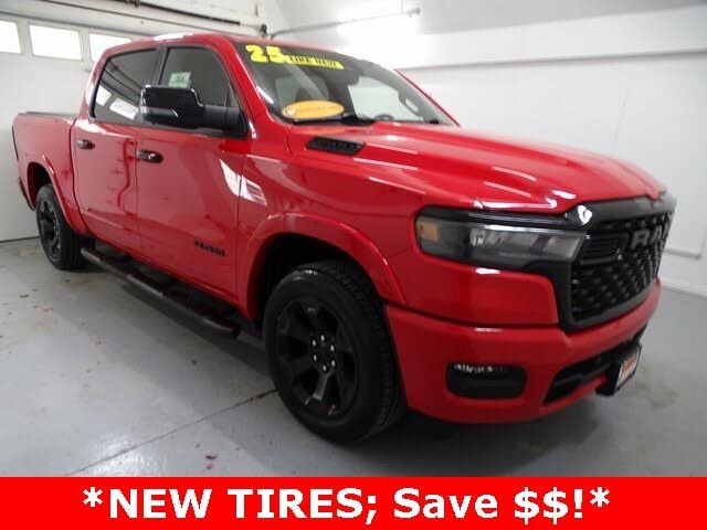 2025 RAM 1500 Big Horn Crew Cab 4WD
