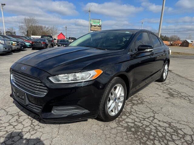 2013 Ford Fusion SE