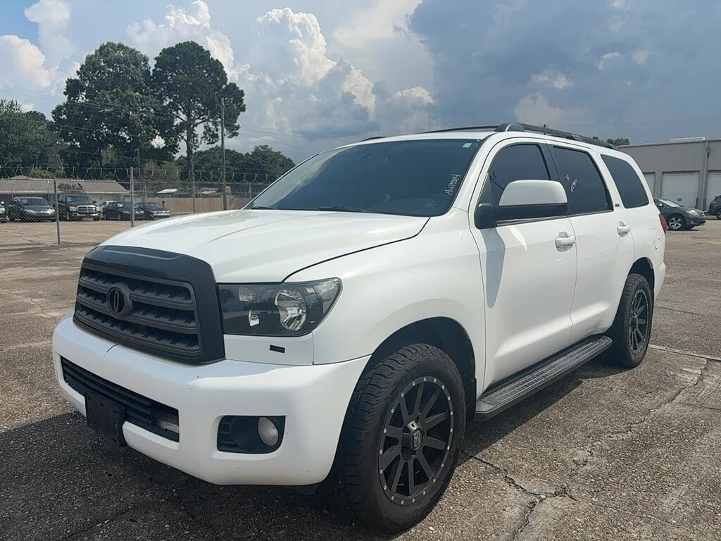 2013 Toyota Sequoia SR5