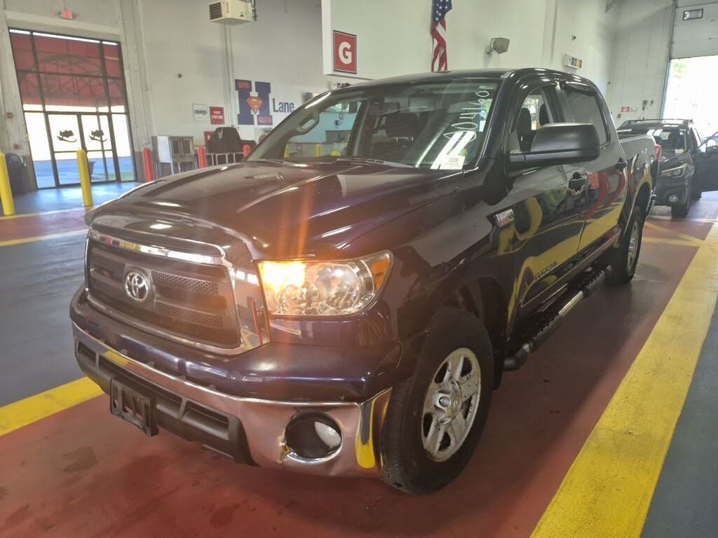 2013 Toyota Tundra Grade CrewMax 5.7L 4WD