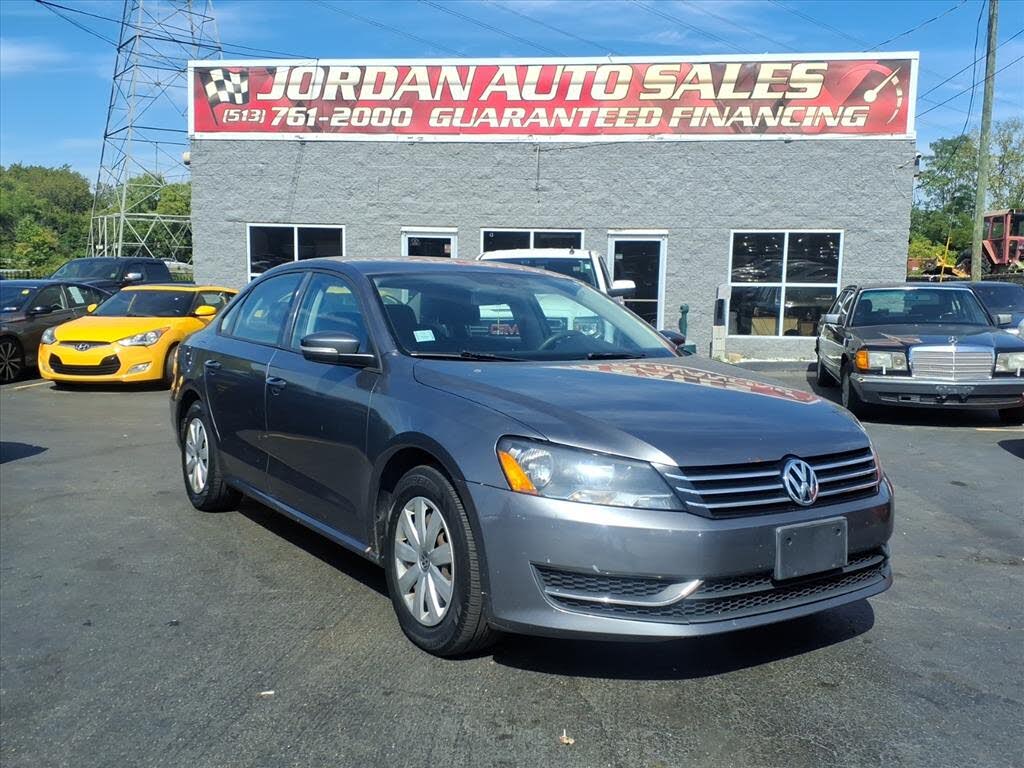 2013 Volkswagen Passat S