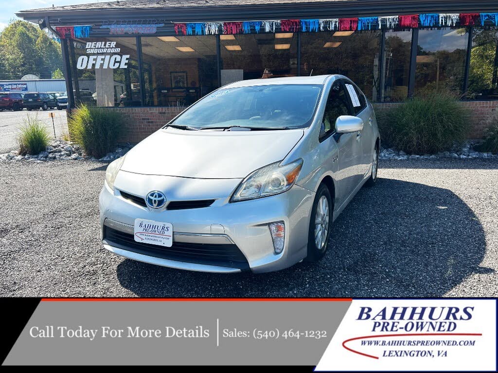 2014 Toyota Prius Plug-In Hybrid FWD