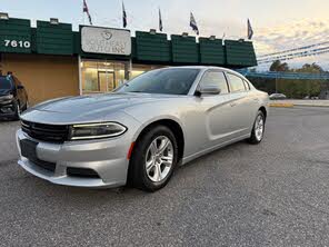 Dodge Charger SXT RWD