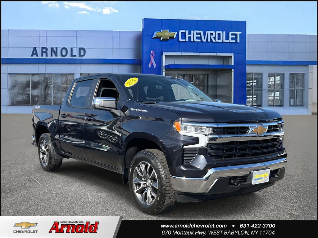 2022 Chevrolet Silverado 1500 LT Crew Cab 4WD