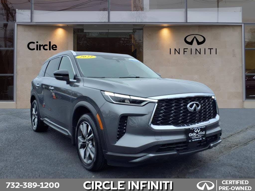2022 INFINITI QX60 Luxe AWD