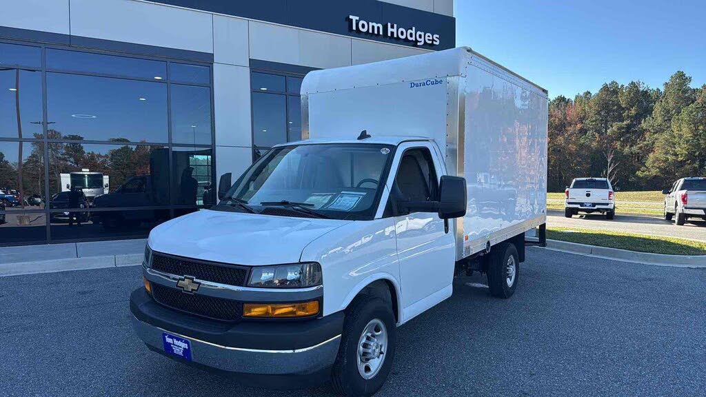 2023 Chevrolet Express Chassis 3500 Cutaway 139