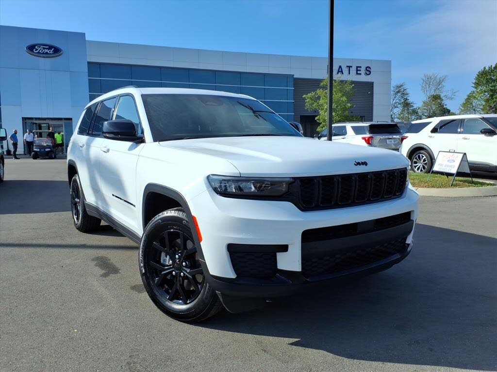 2024 Jeep Grand Cherokee L Altitude 4WD