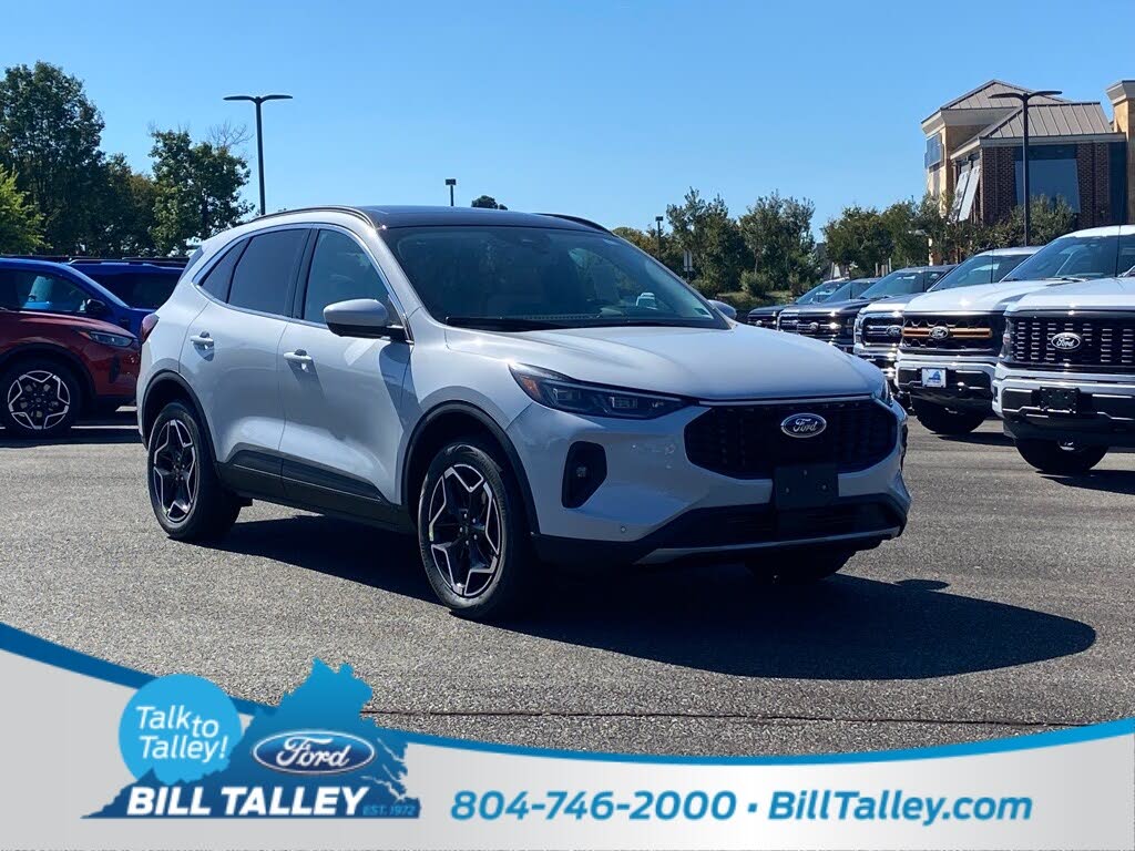 2026 Ford Escape Platinum AWD