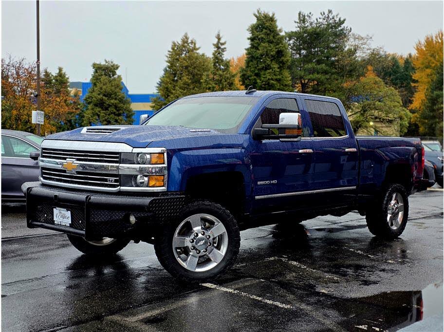 2018 Chevrolet Silverado 2500HD LTZ Crew Cab 4WD