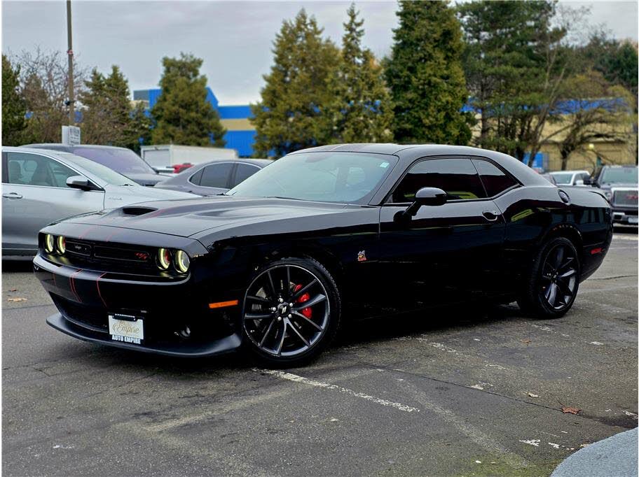 2019 Dodge Challenger R/T Scat Pack RWD