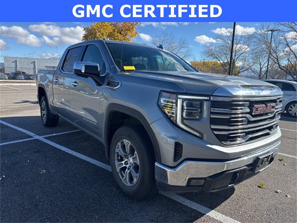 2024 GMC Sierra 1500 SLT Crew Cab 4WD