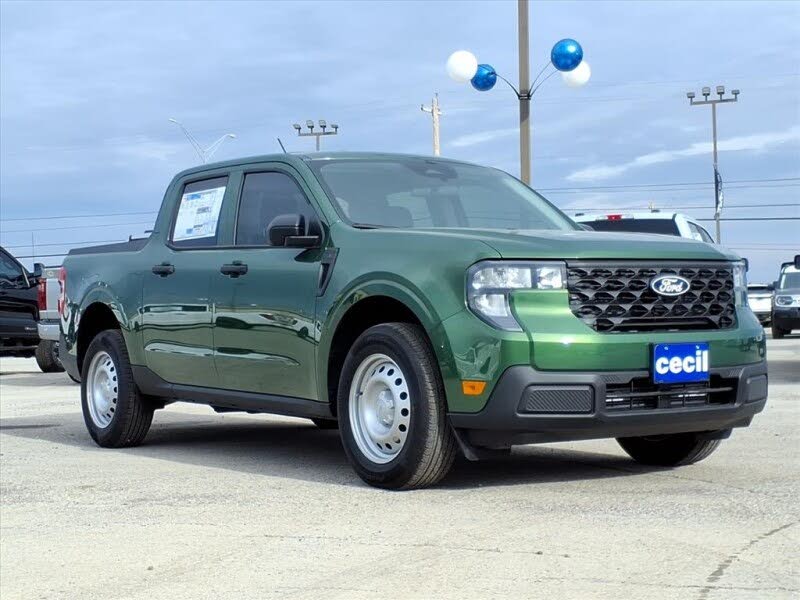 2025 Ford Maverick XL SuperCrew AWD