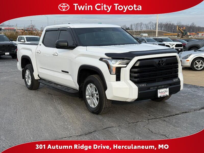 2025 Toyota Tundra SR5 CrewMax Cab 4WD