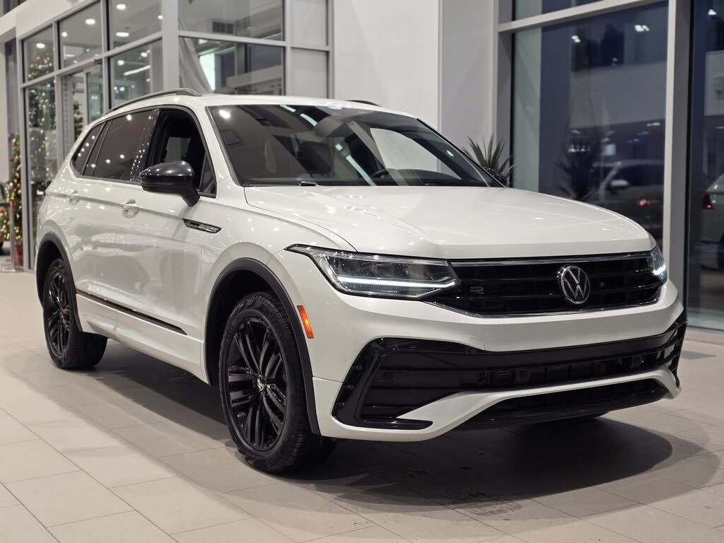 Volkswagen Tiguan Comfortline R-Line Black 4Motion 2022
