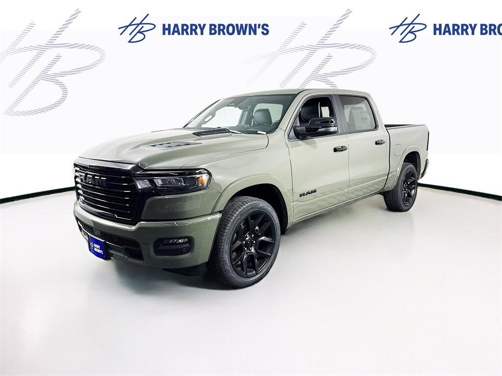 2026 RAM 1500 Laramie Crew Cab 4WD