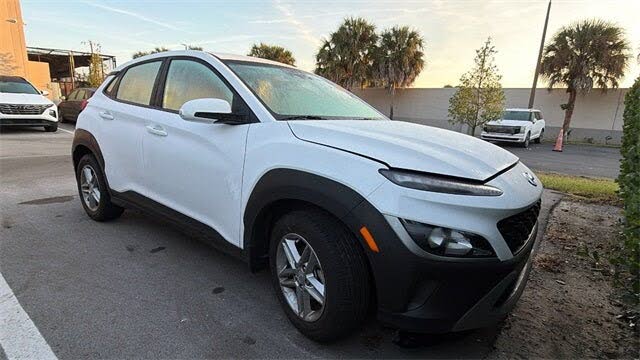 2023 Hyundai Kona SE FWD
