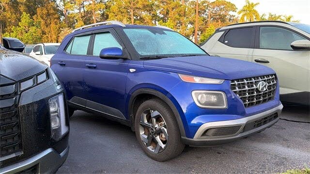 2023 Hyundai Venue Limited FWD