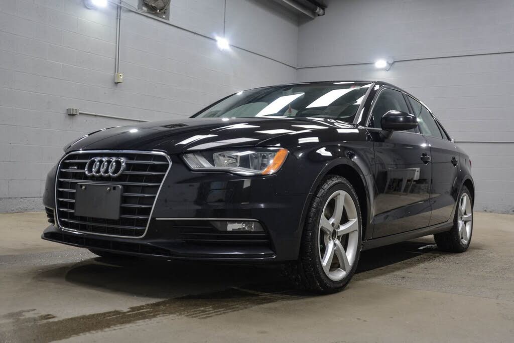 2016 Audi A3 2.0T quattro Komfort Sedan AWD